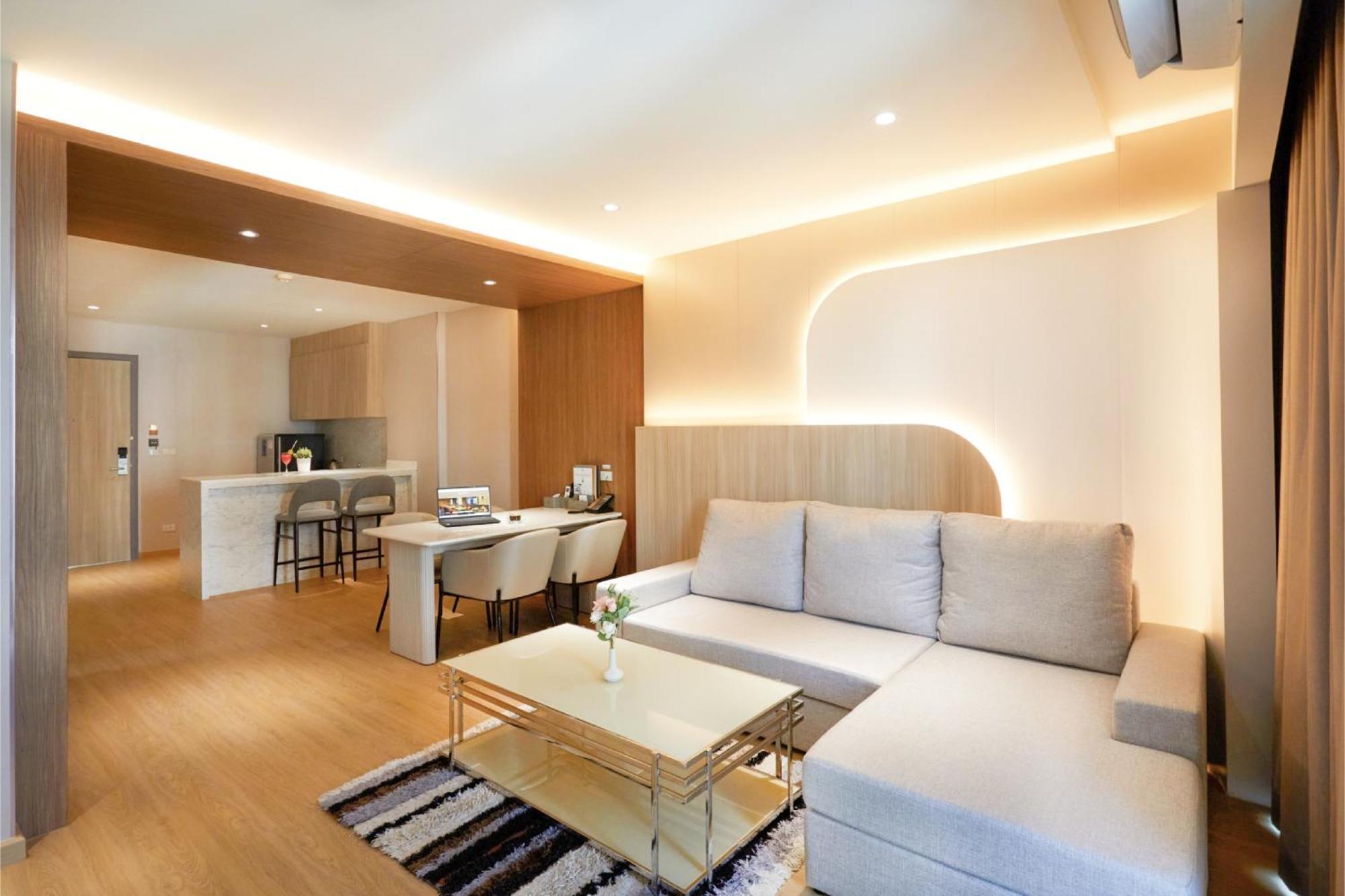 Golden City Rayong Hotel Luaran gambar