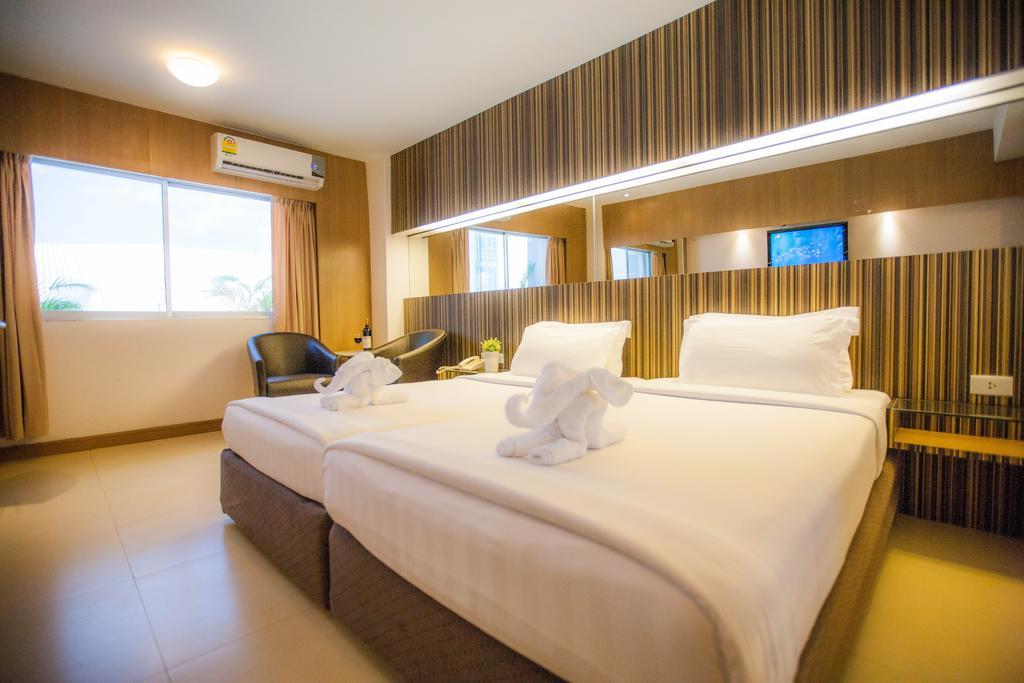 Golden City Rayong Hotel Luaran gambar