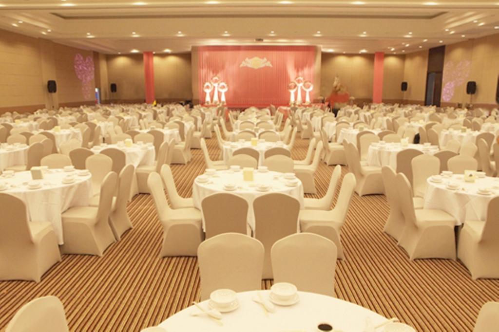 Golden City Rayong Hotel Luaran gambar